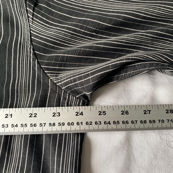 Arnold Palmer Men's Black Long Sleeve Button Up Shirt Line Patterned‎ Size Large - Picture 9 of 12